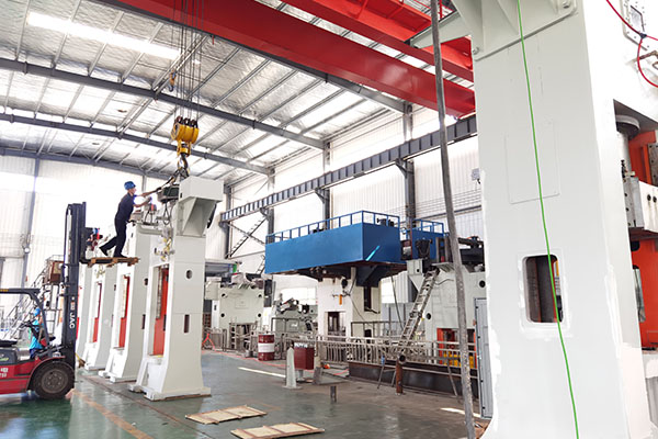 車間生產現(xiàn)場 車間生產現(xiàn)場